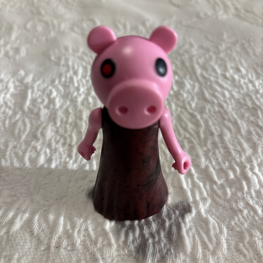Robolox Piggy 3.25"